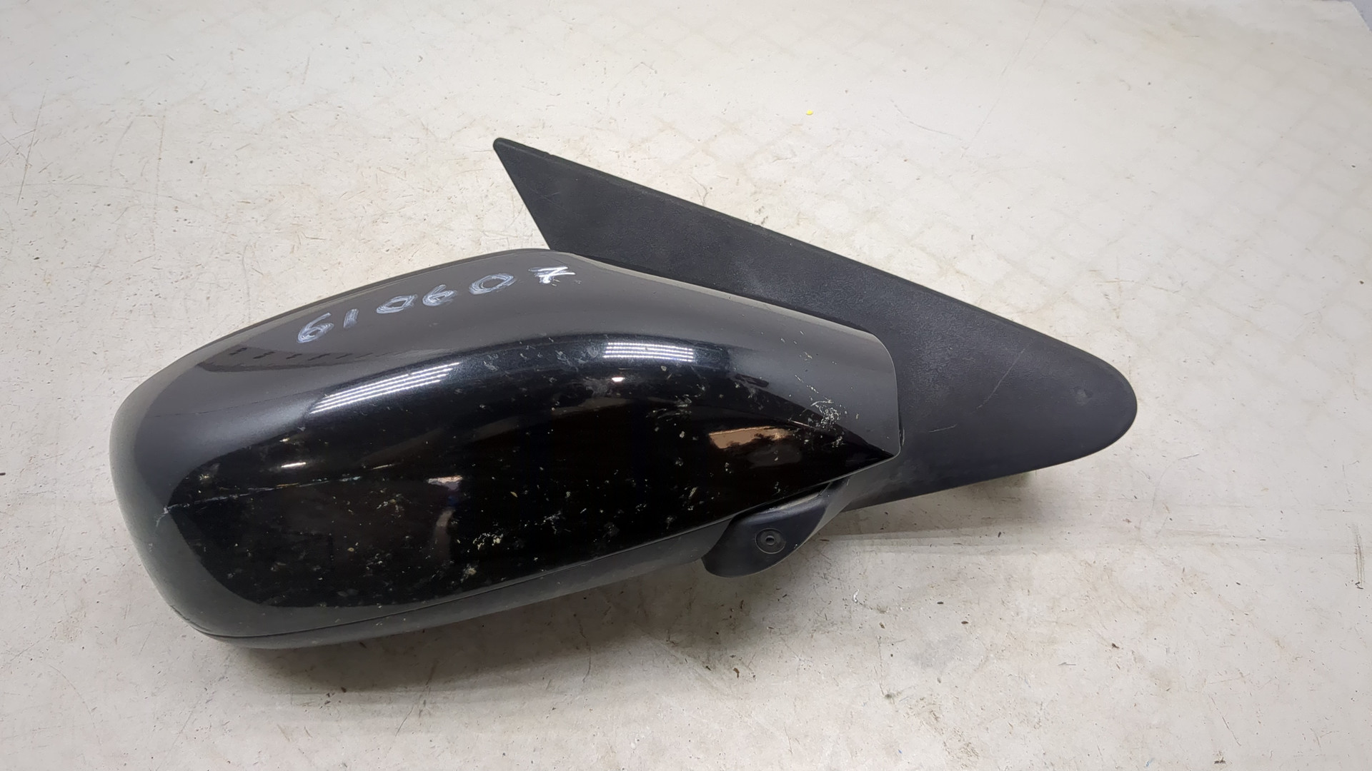 Зеркало правое электрическое