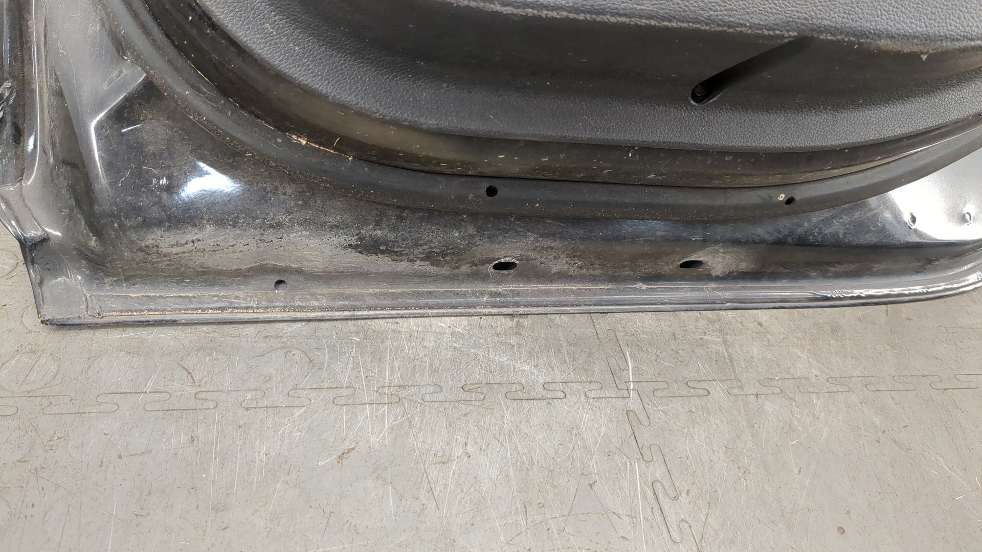 Дверь задняя правая