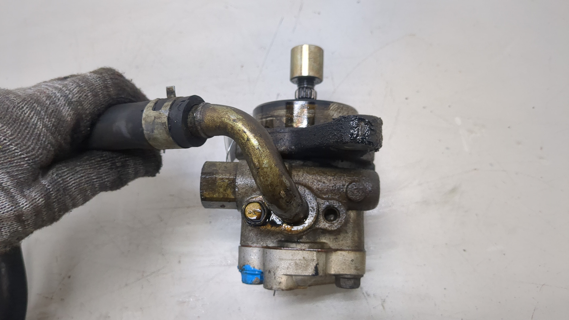 Насос ГУР (гидроусилитель руля)