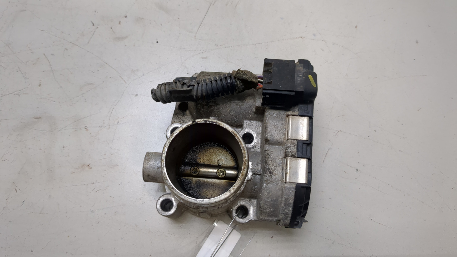 Заслонка дроссельная электрическая