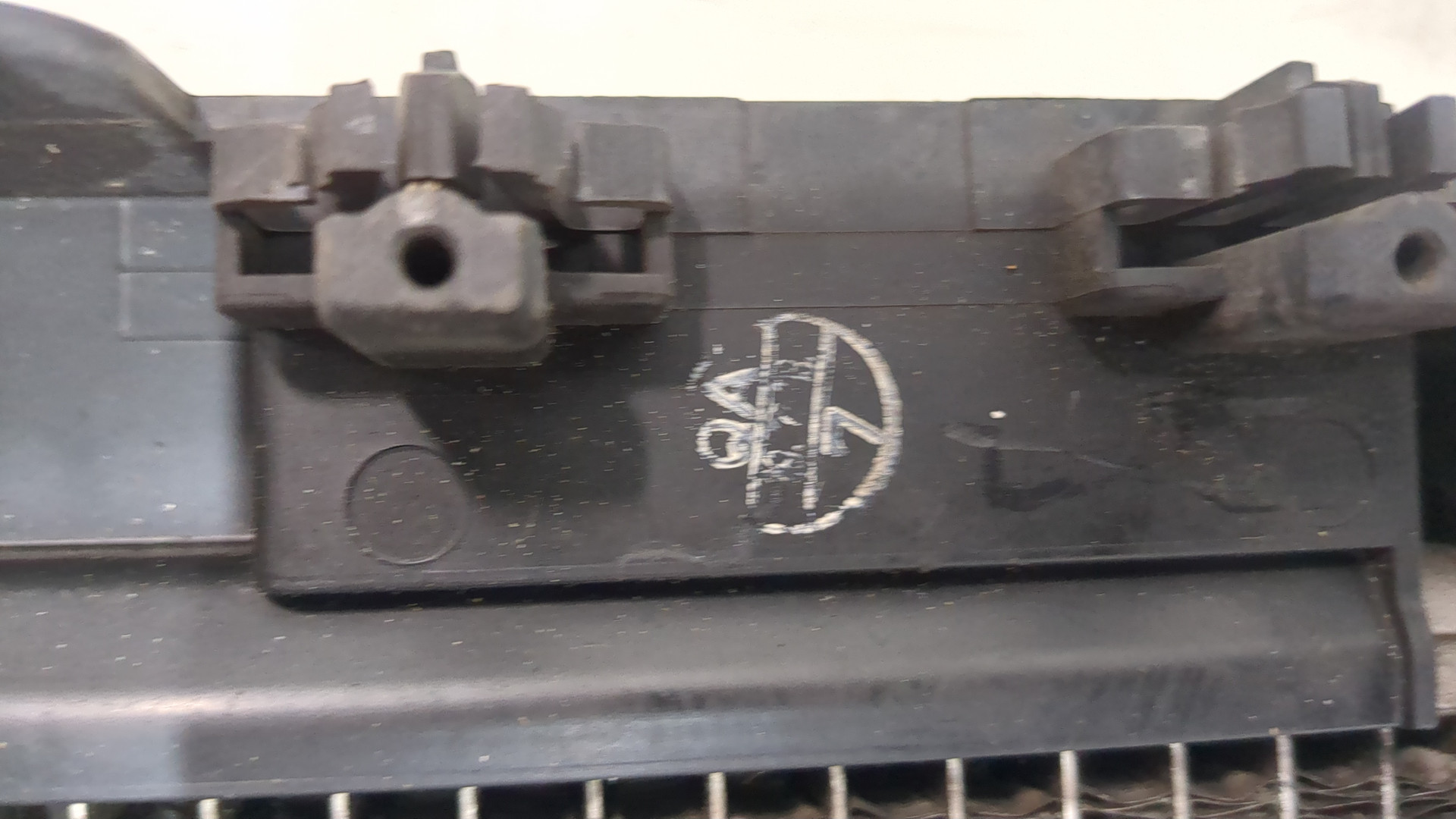 Радиатор кондиционера / конденсер