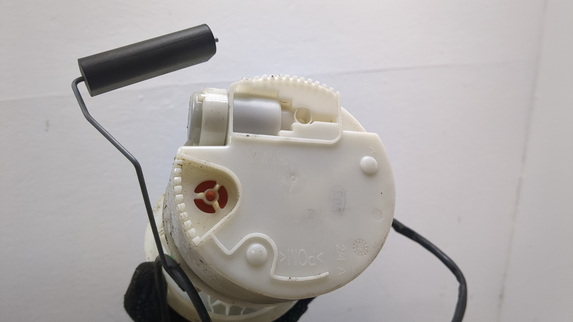 Насос топливный электрический