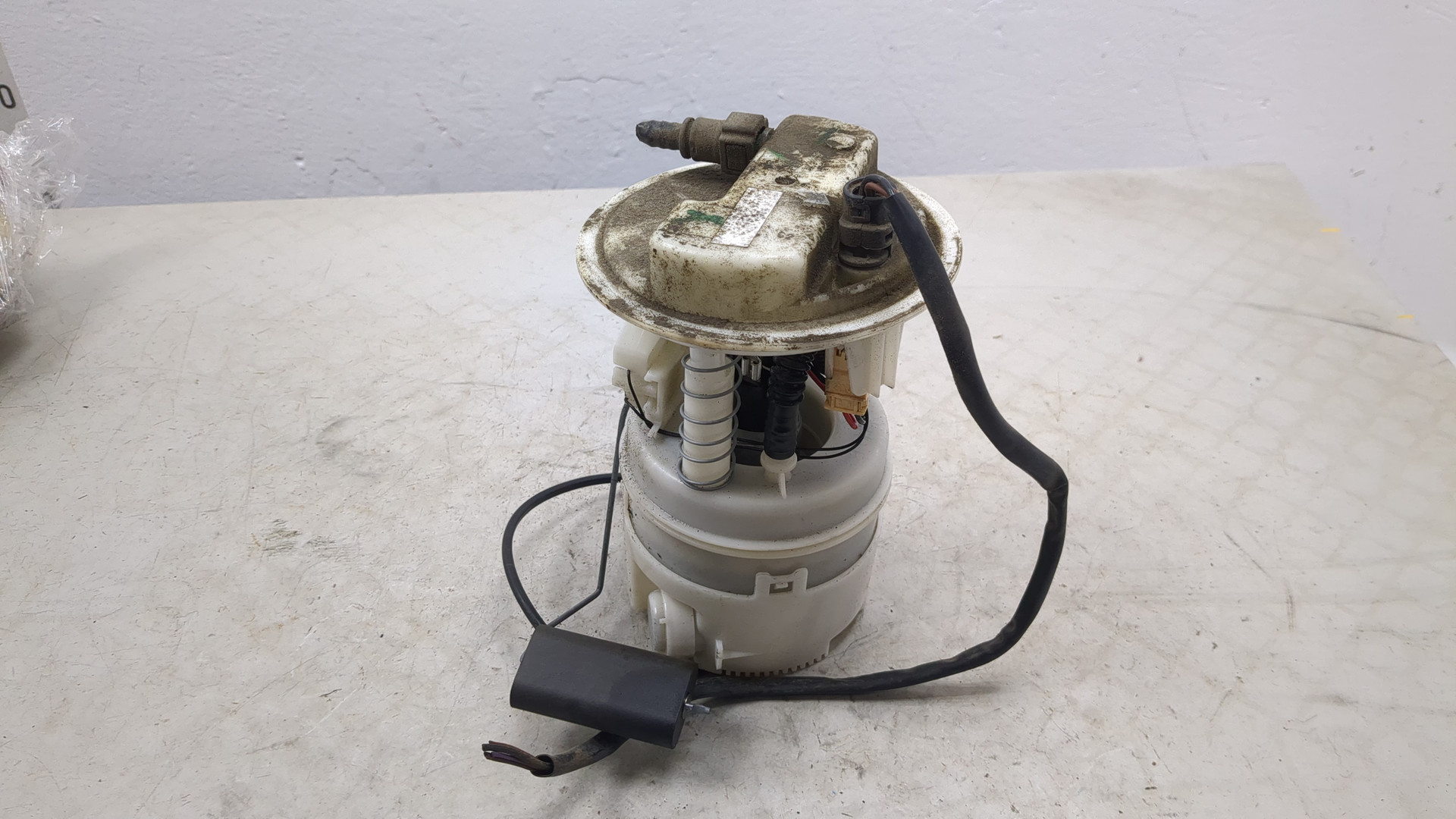 Насос топливный электрический