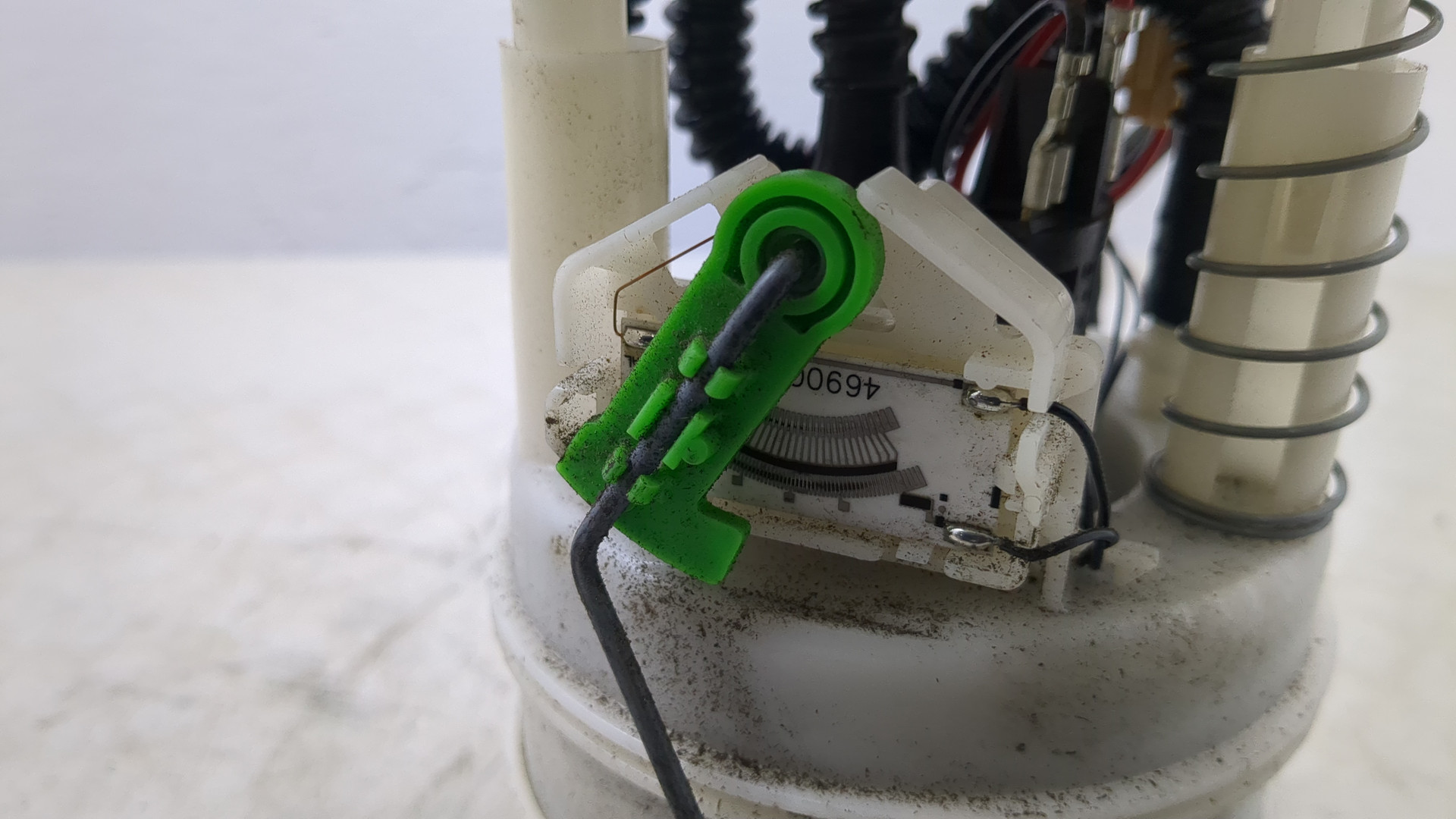 Насос топливный электрический