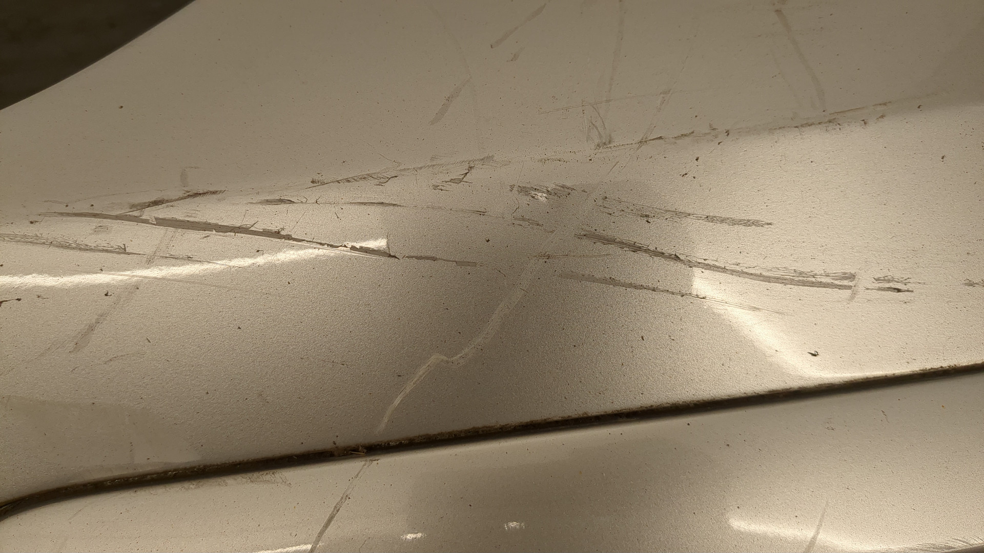 Бампер задний