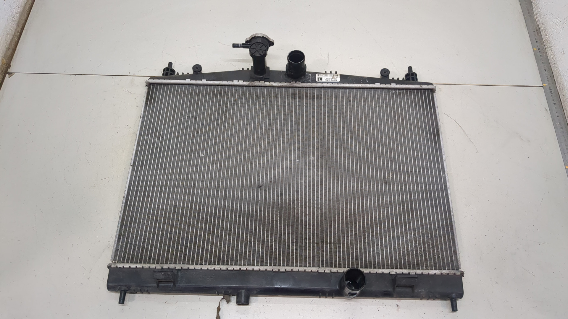 Радиатор охлаждения двигателя основной