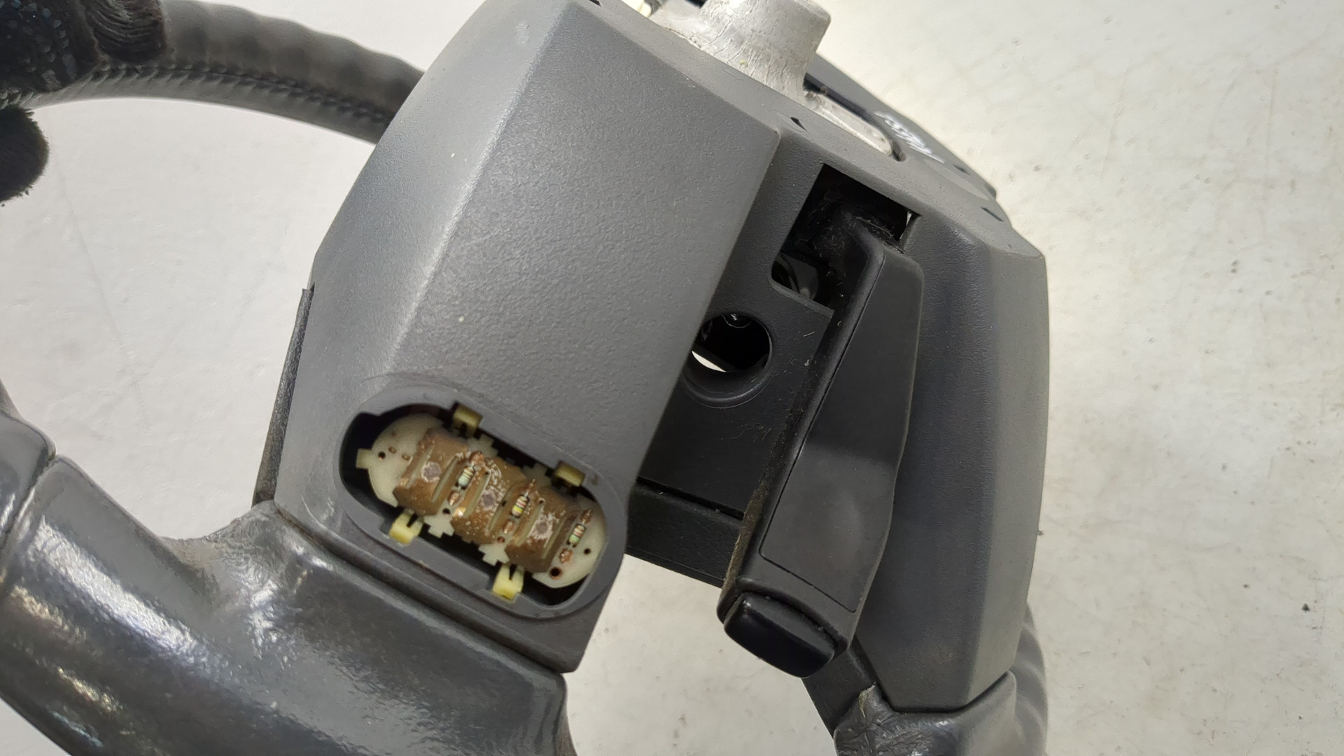 Рулевое колесо (руль)