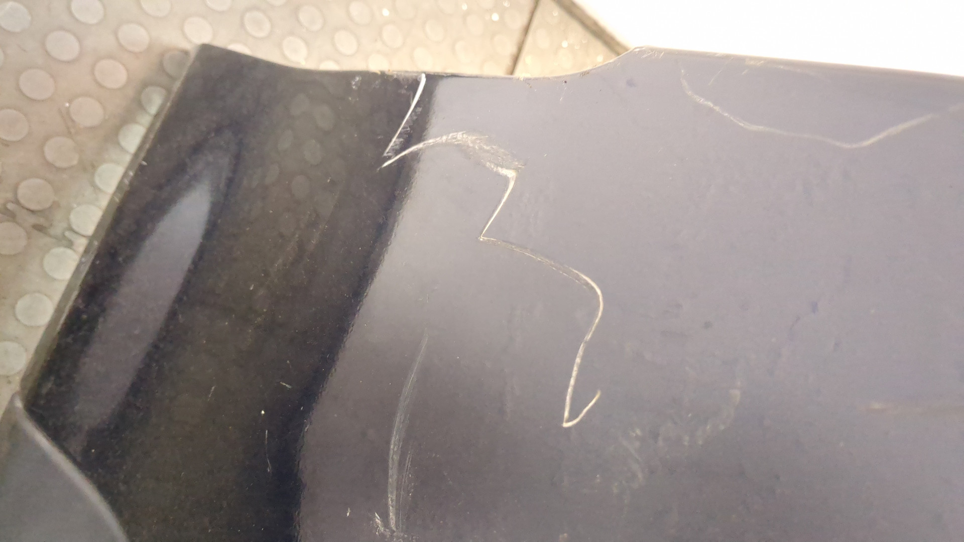 Бампер задний