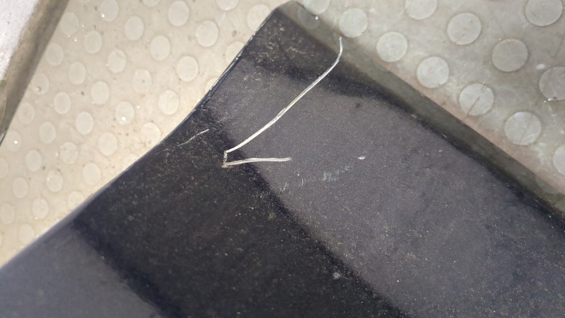 Бампер задний