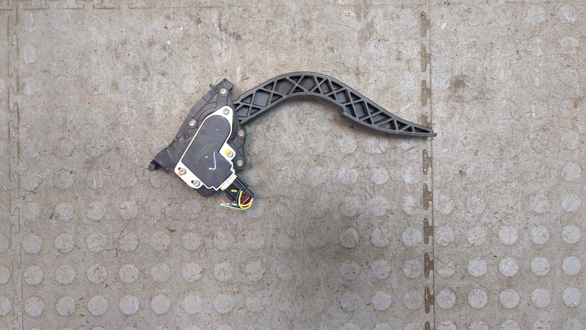 Педаль газа