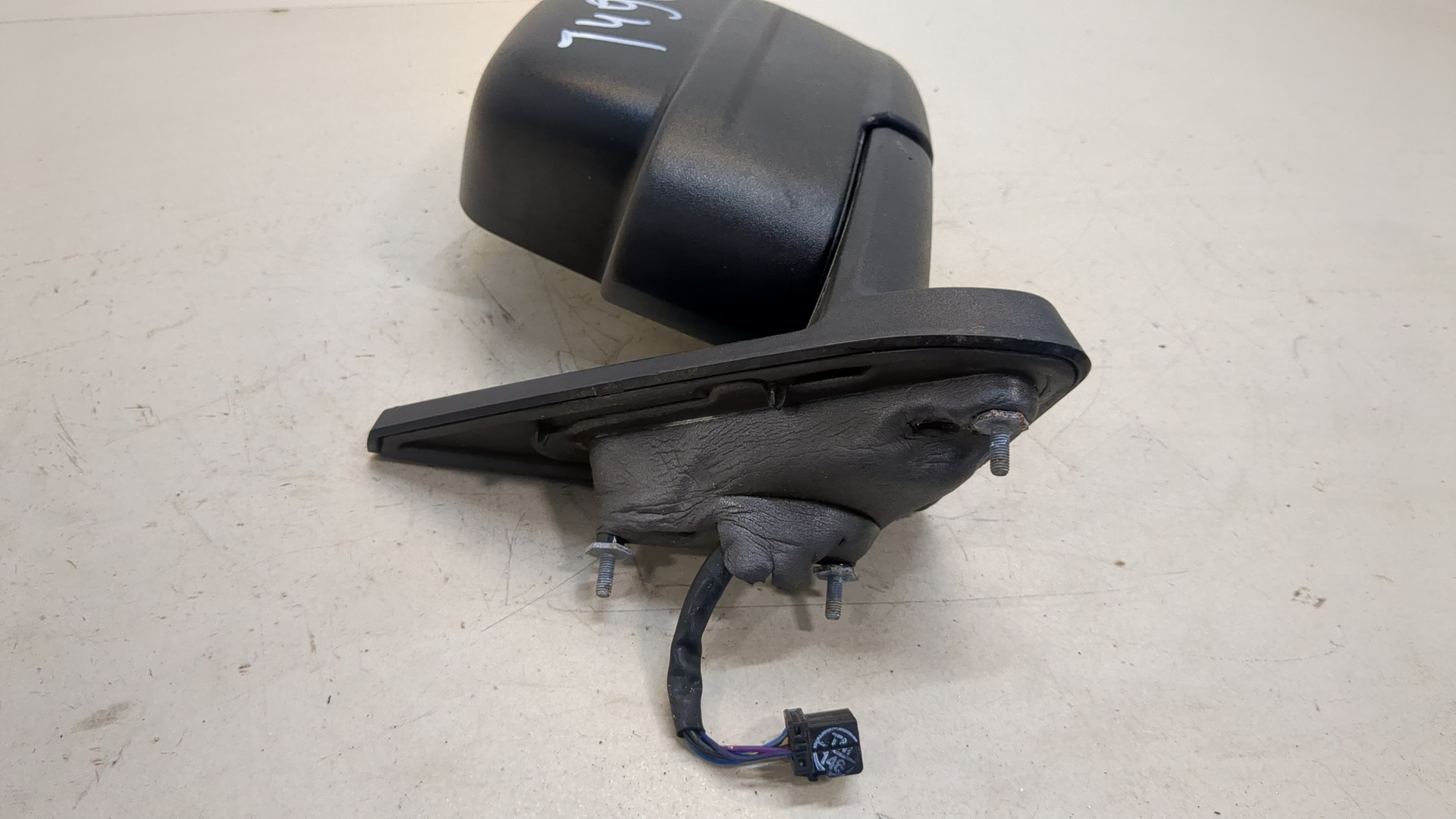 Зеркало левое электрическое