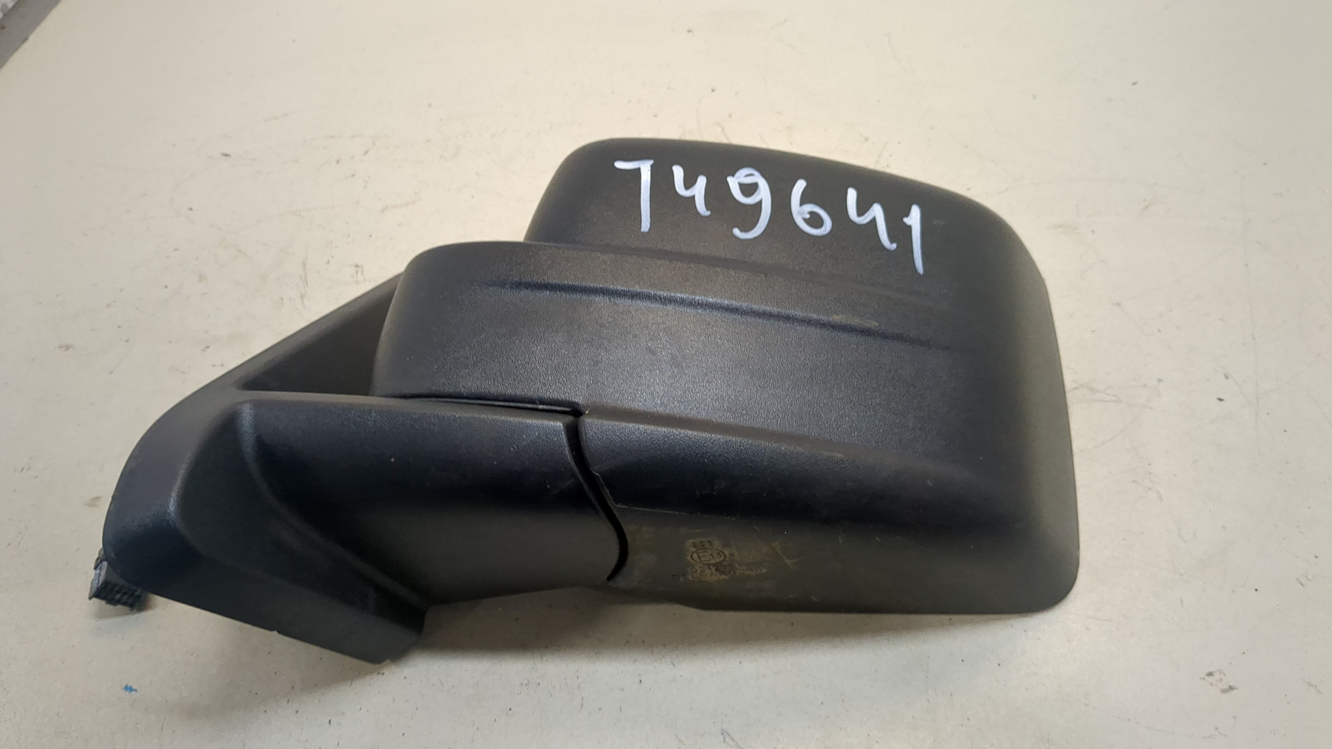 Зеркало левое электрическое