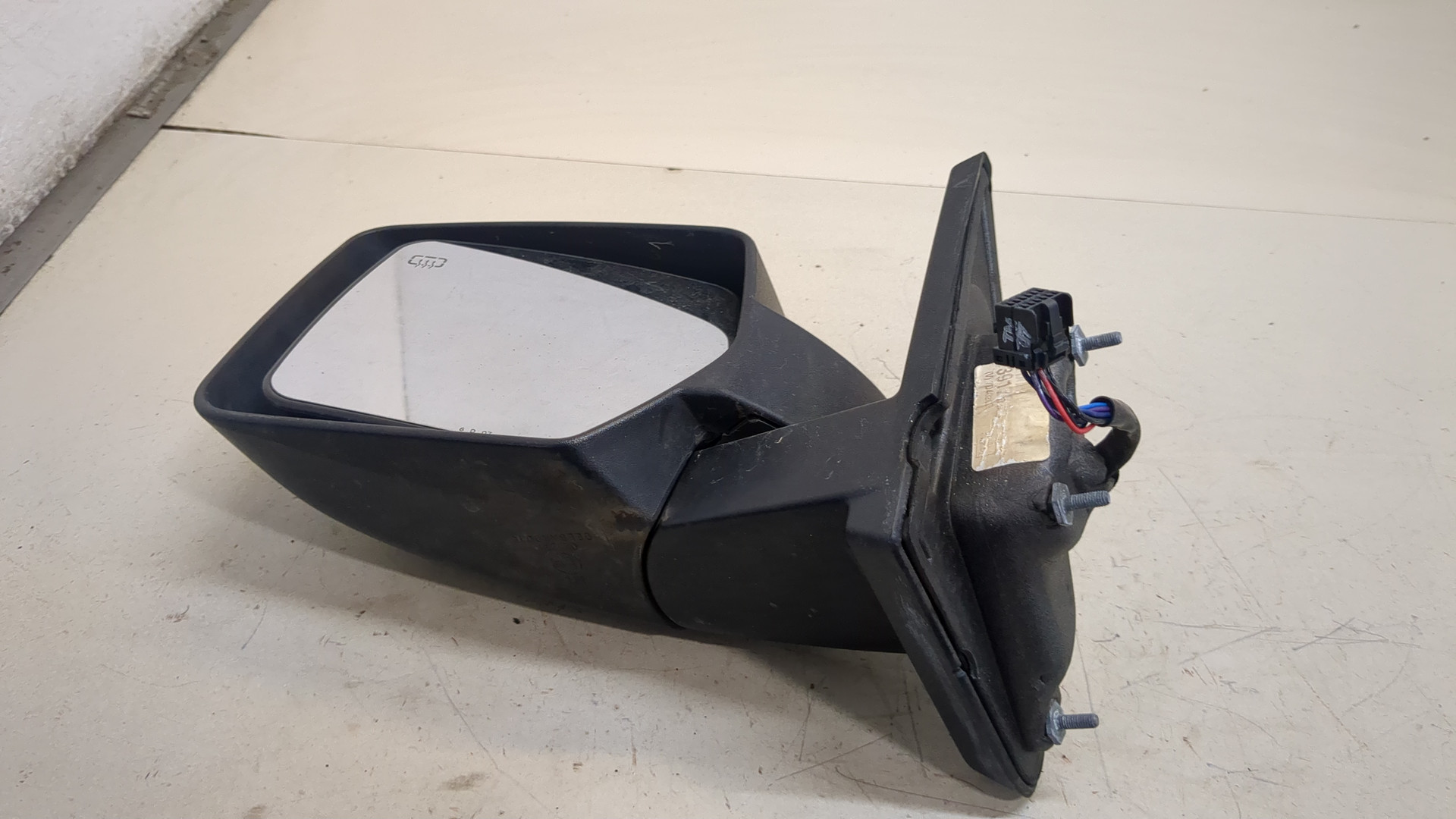 Зеркало левое электрическое