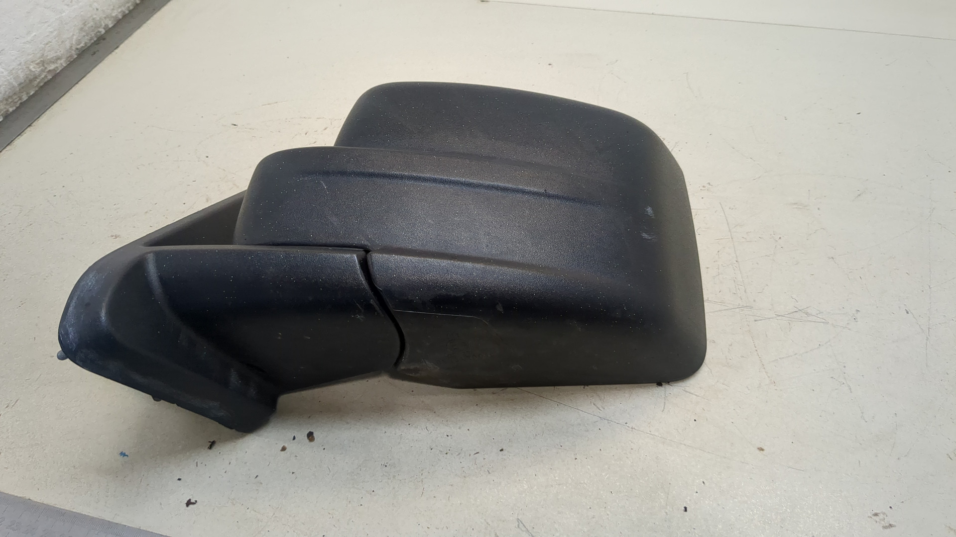 Зеркало левое электрическое