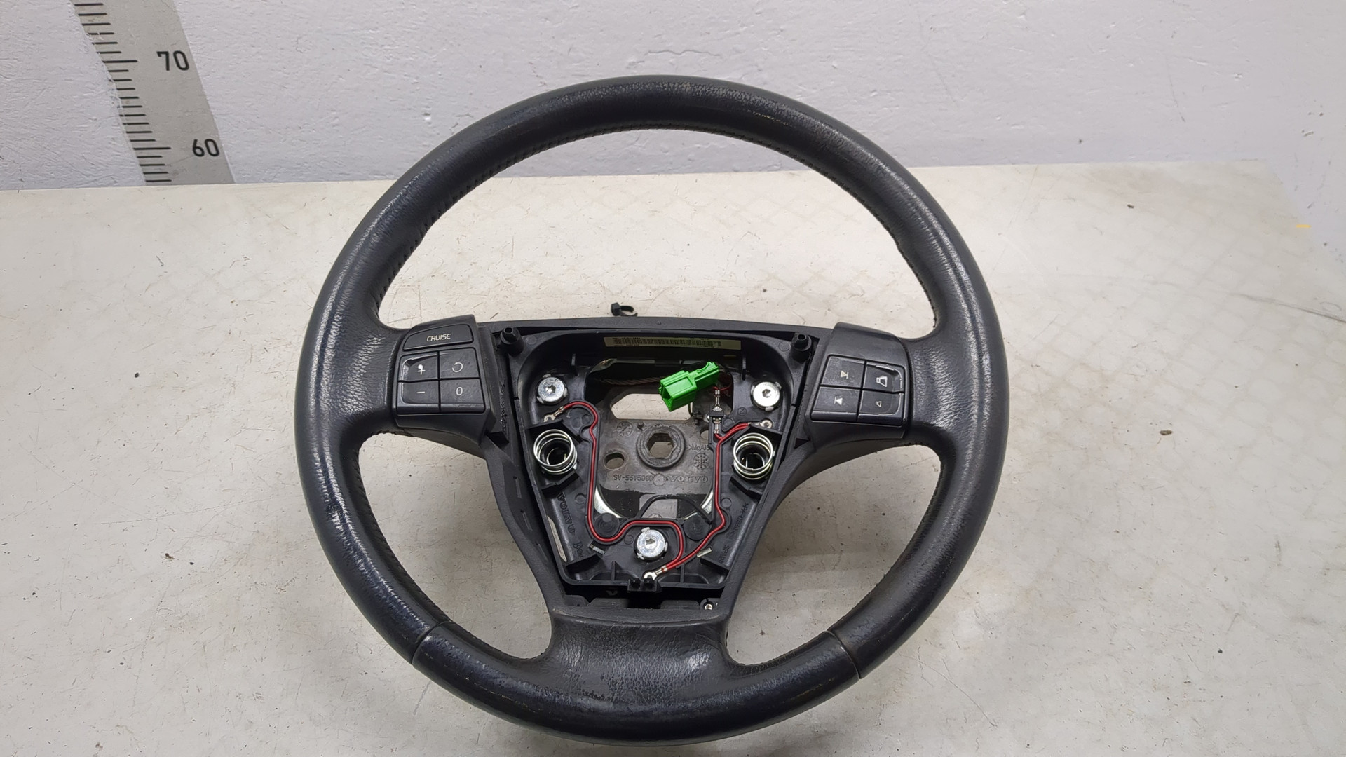 Рулевое колесо (руль)