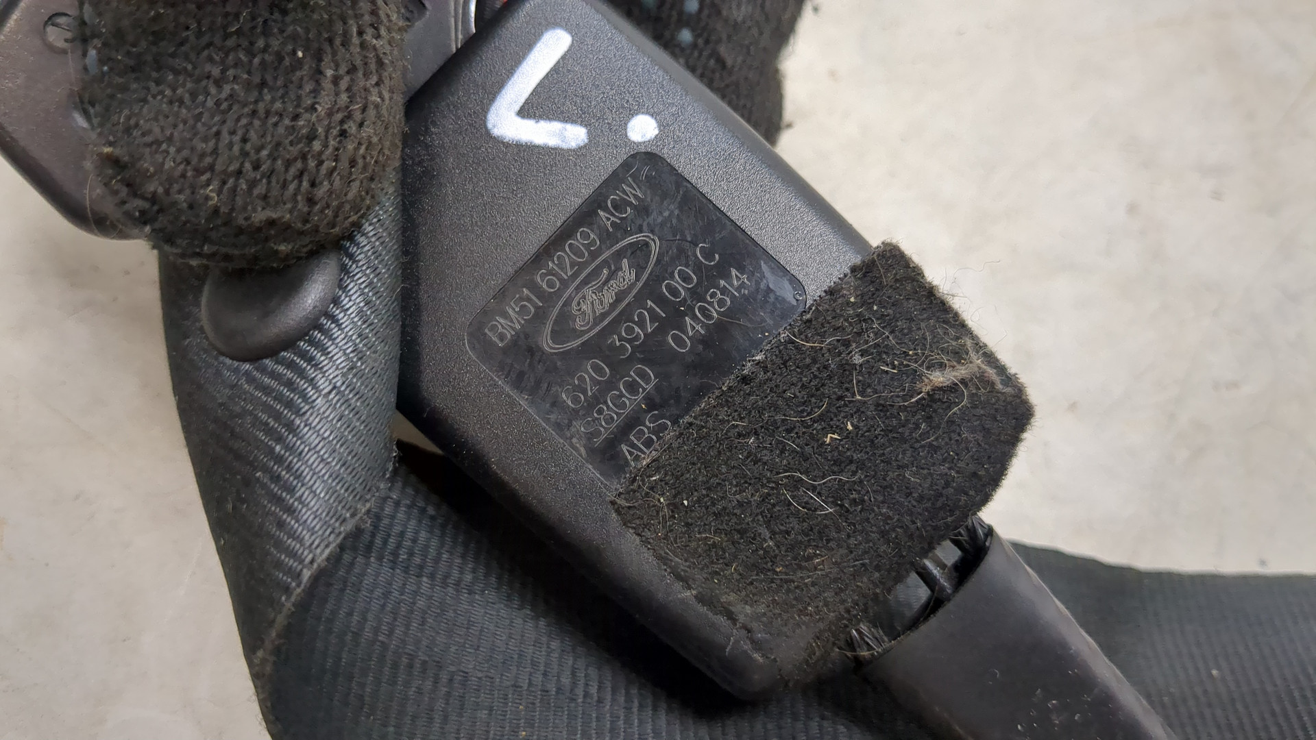 Ремень безопасности