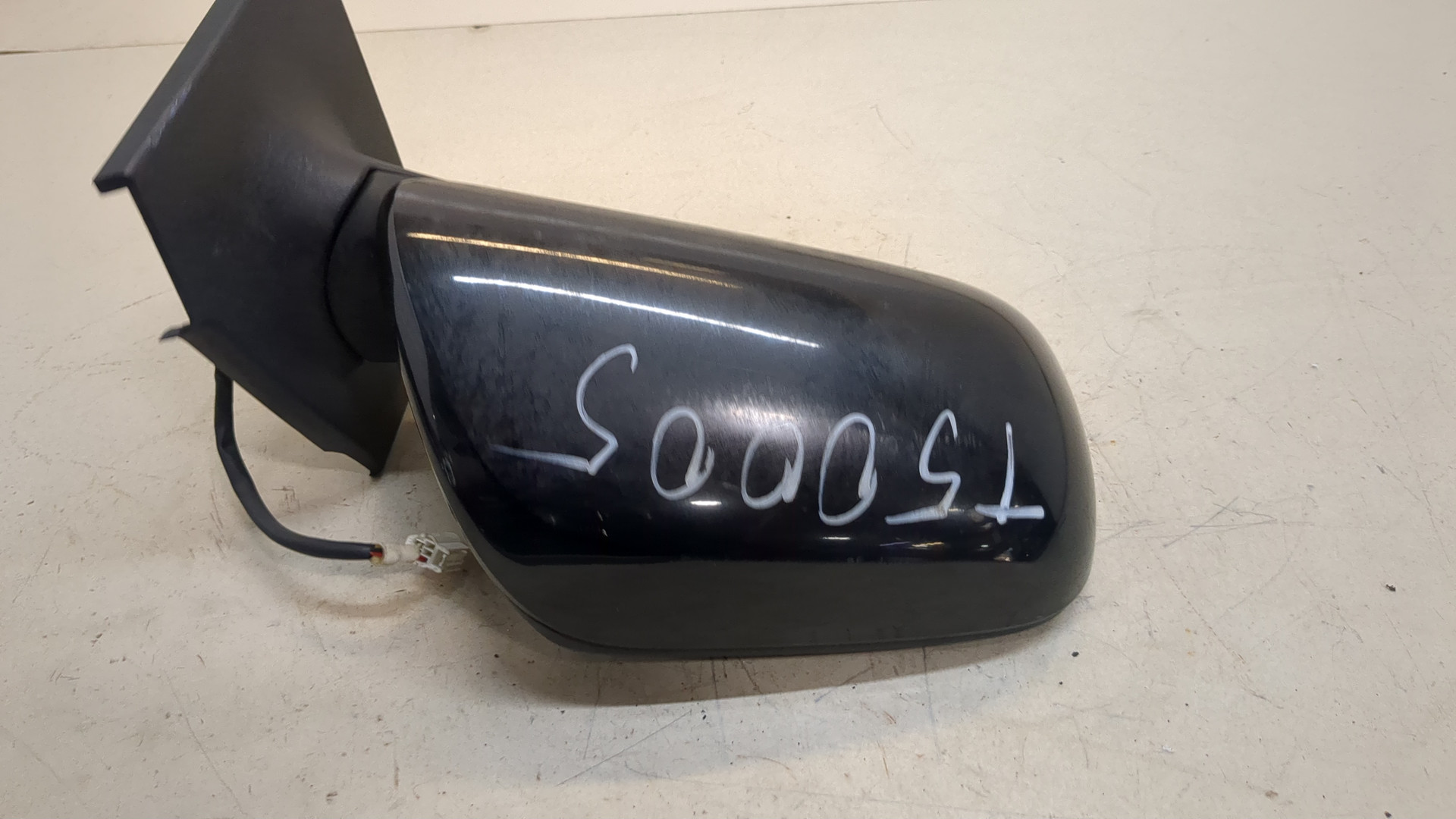 Зеркало правое электрическое