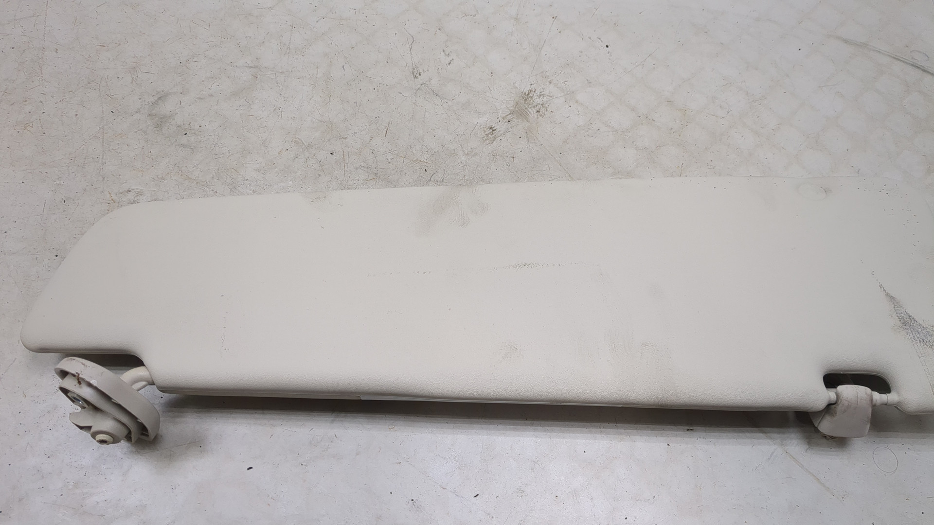 Козырек солнцезащитный