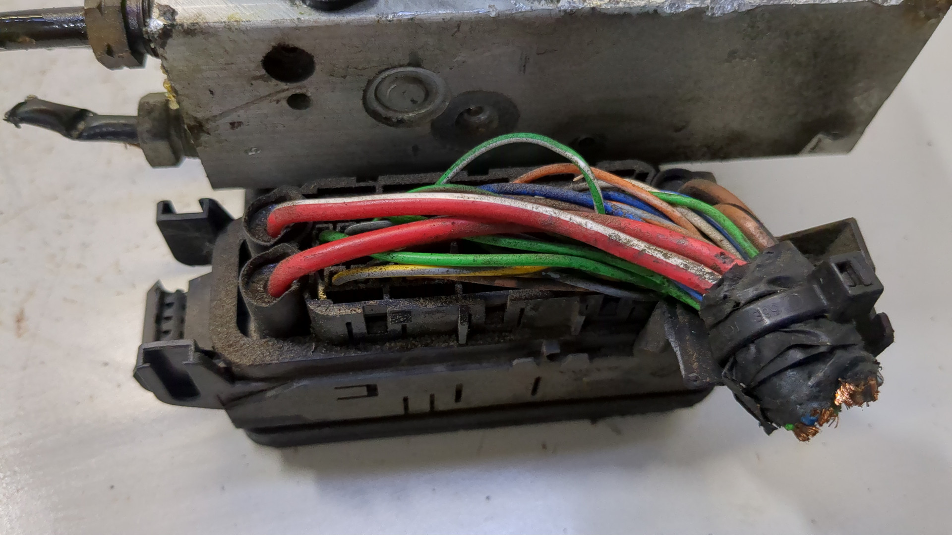 Блок ABS (насос)