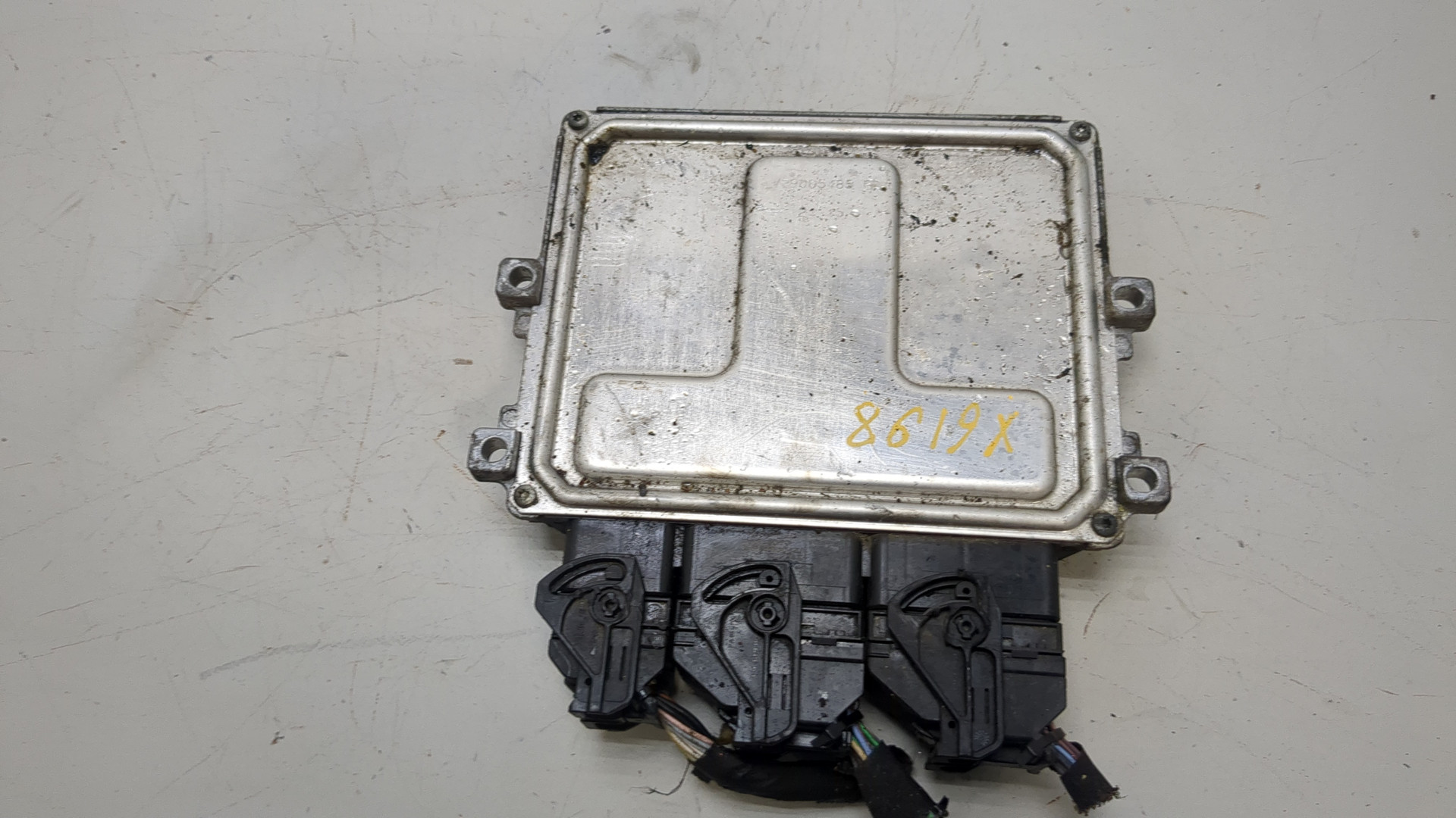 Блок управления двигателем