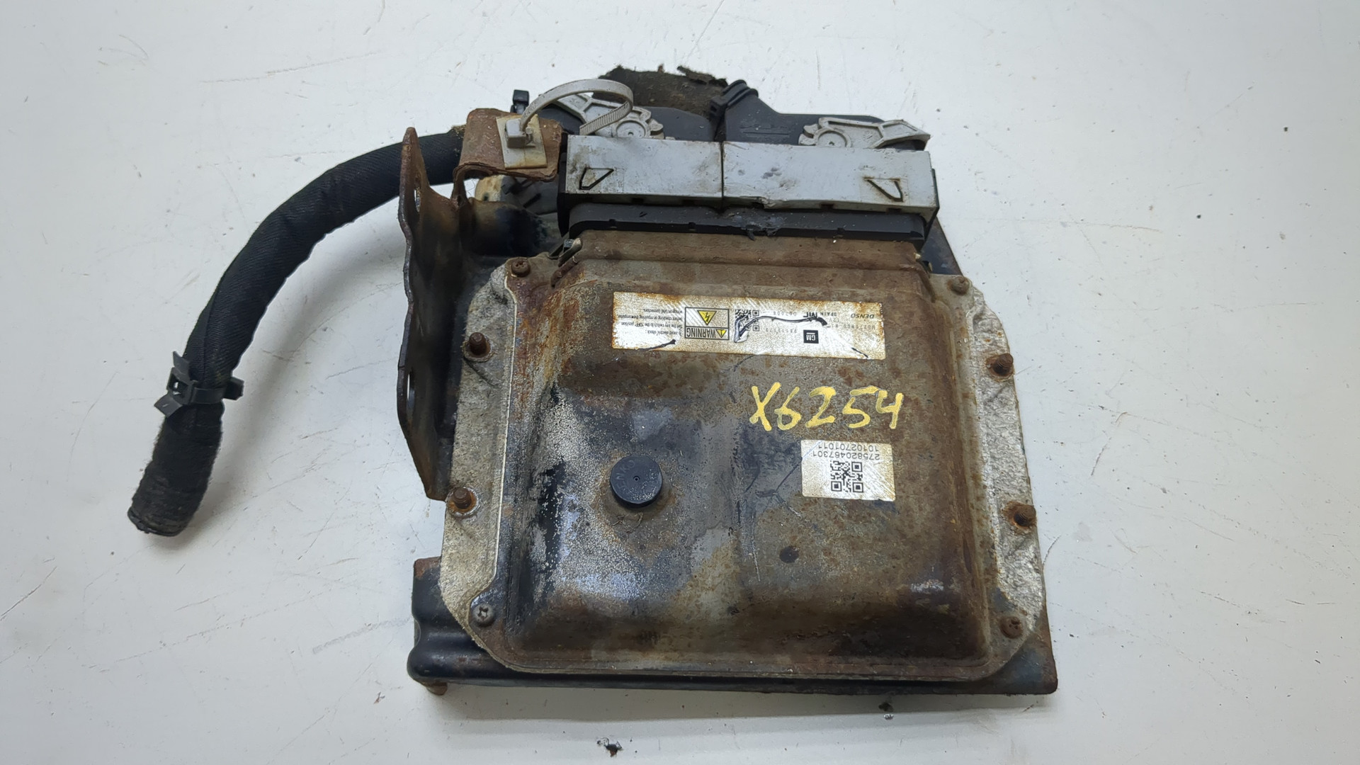 Блок управления двигателем