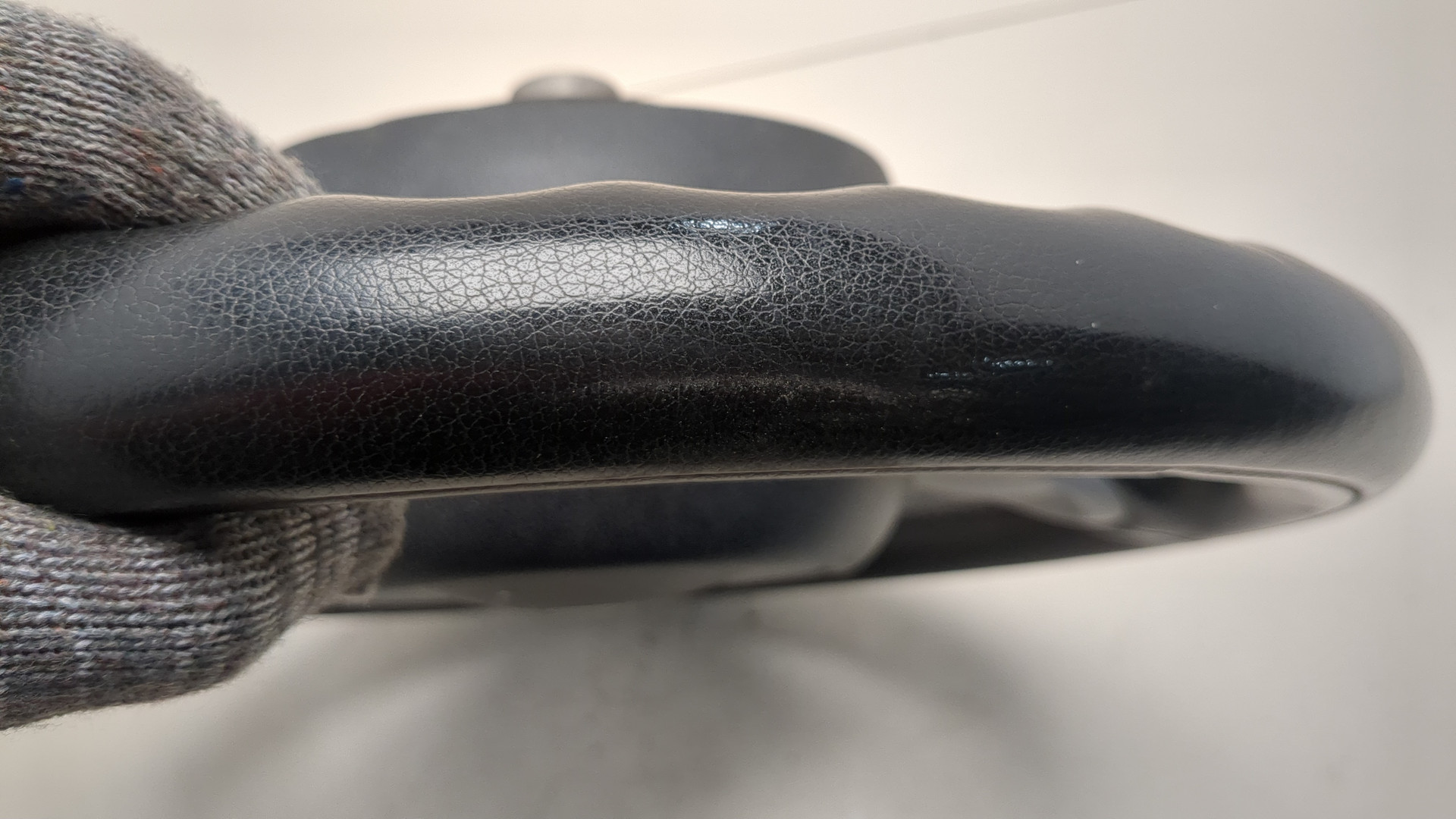 Рулевое колесо (руль)