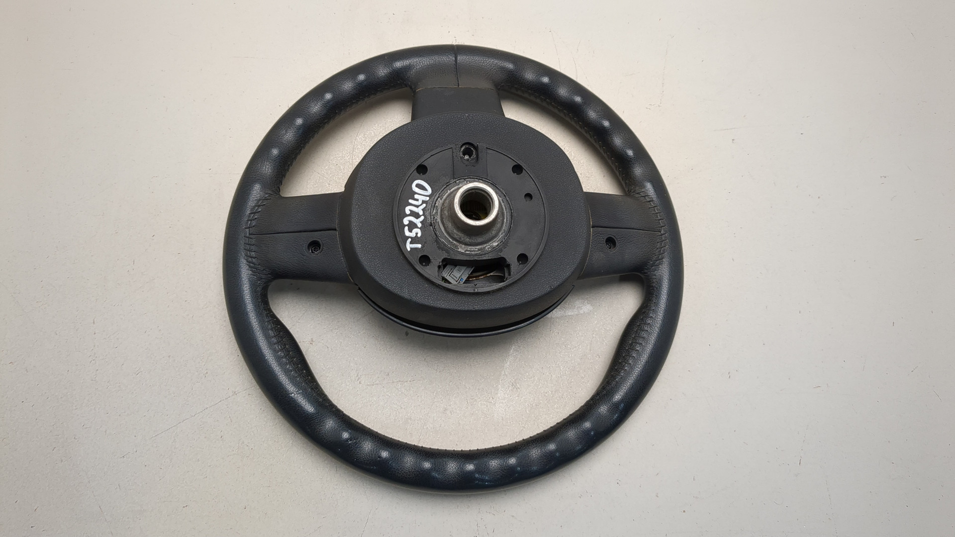 Рулевое колесо (руль)