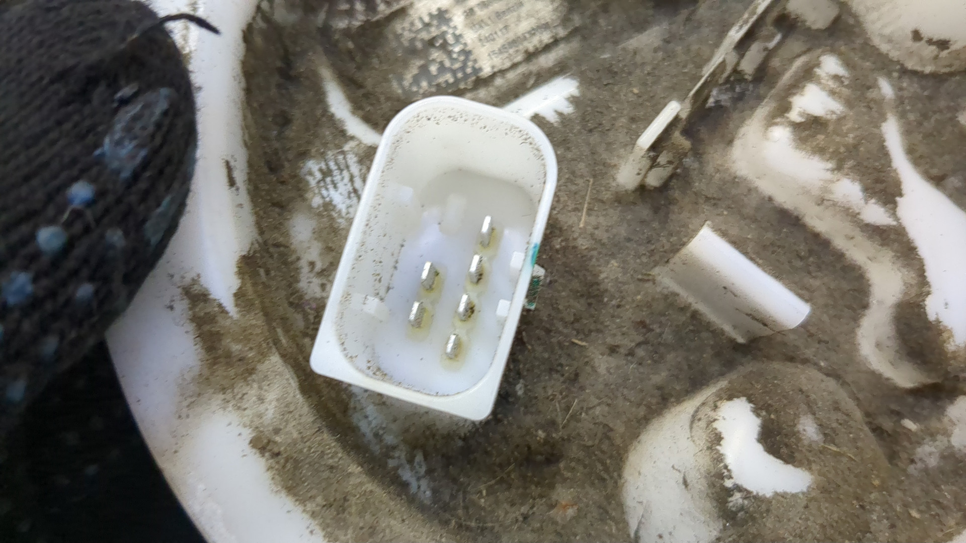 Насос топливный электрический