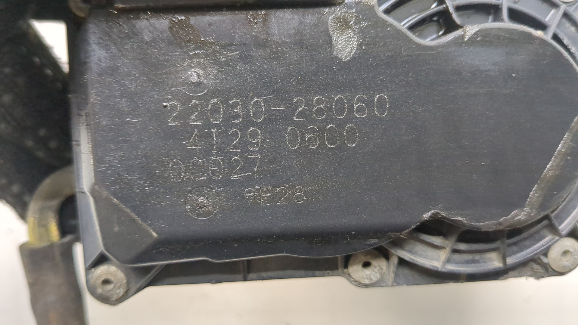 Заслонка дроссельная электрическая