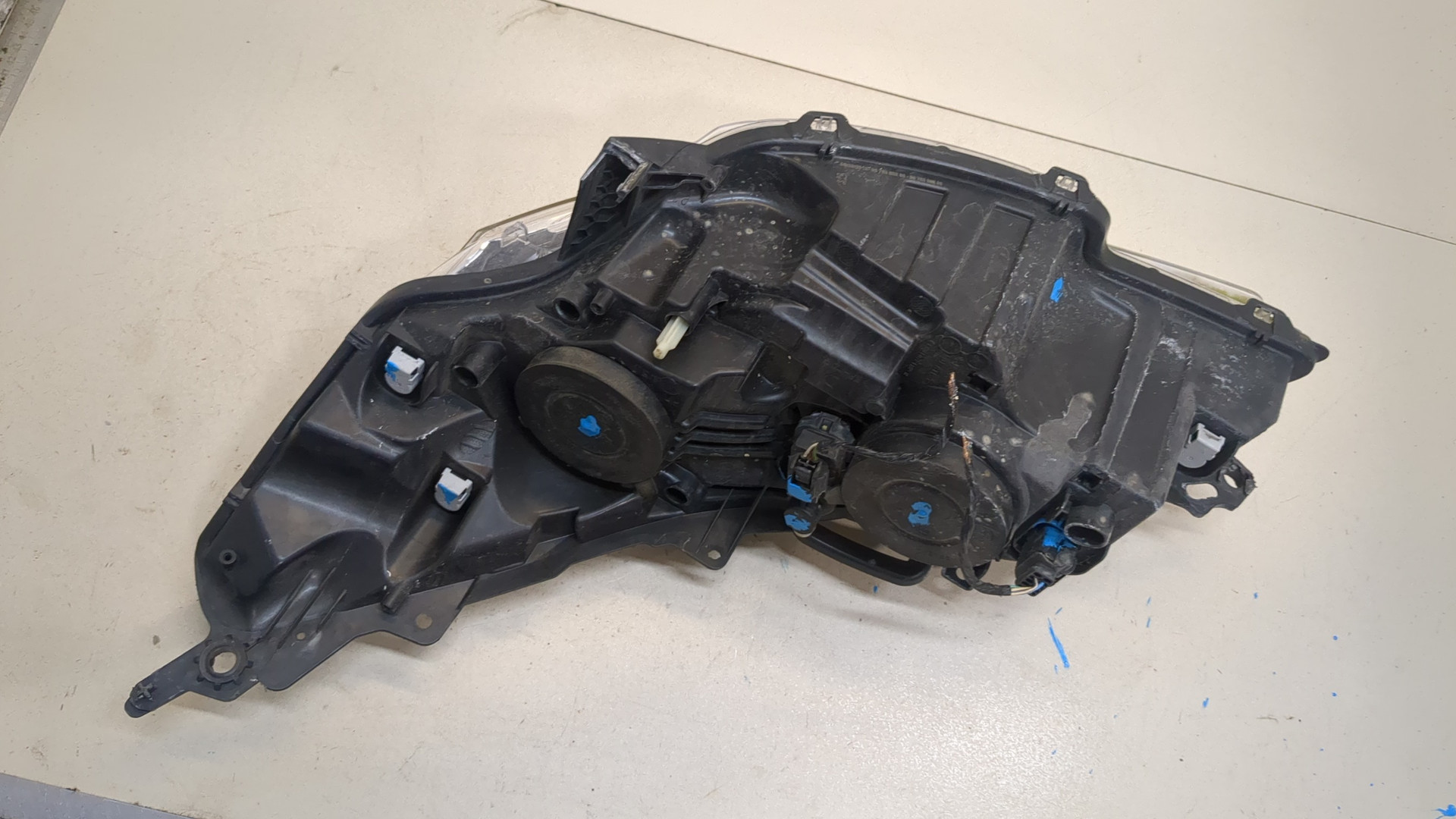 Фара правая