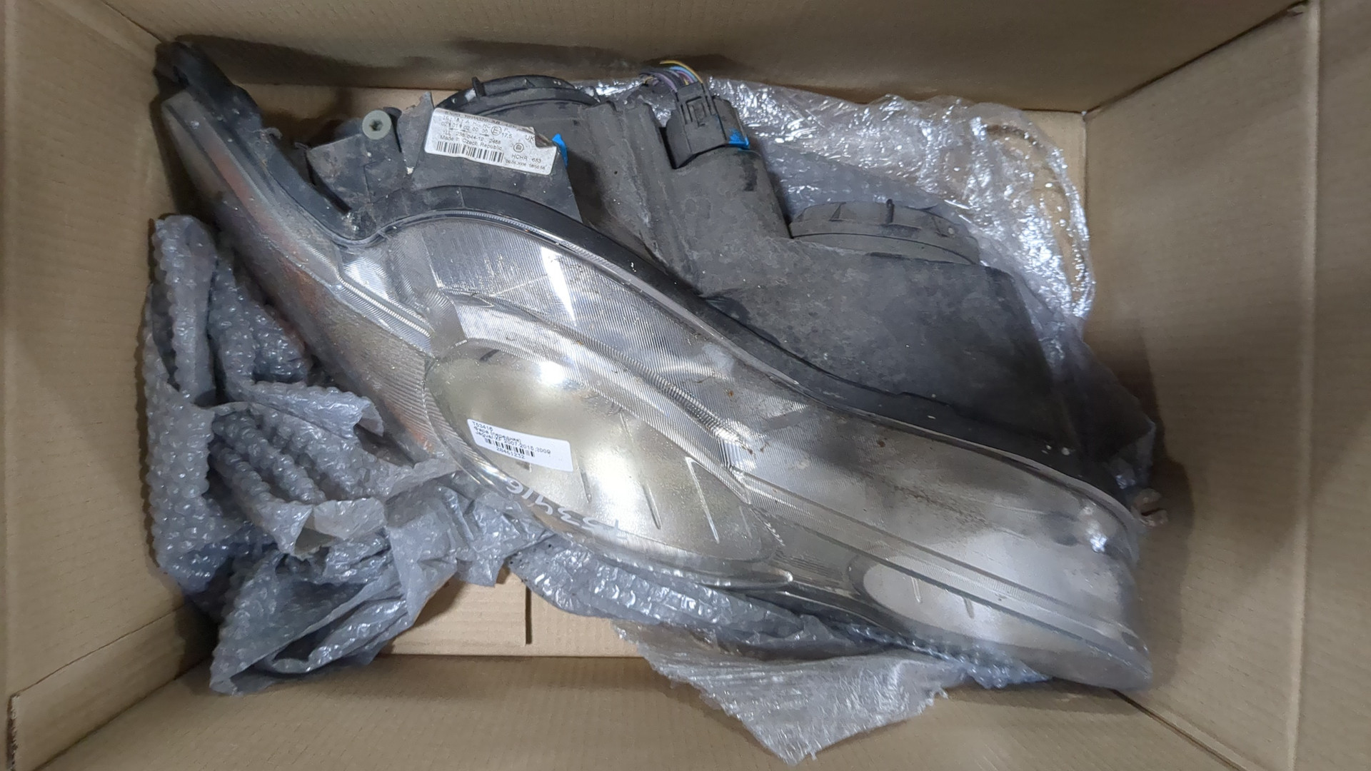 Фара правая