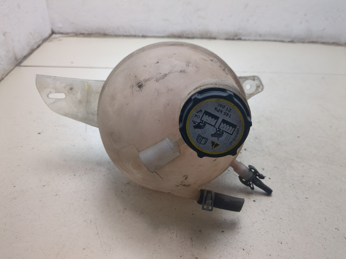 Бачок расширительный