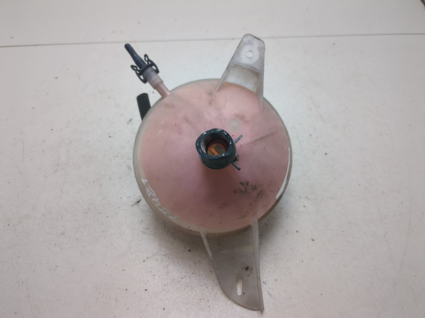 Бачок расширительный