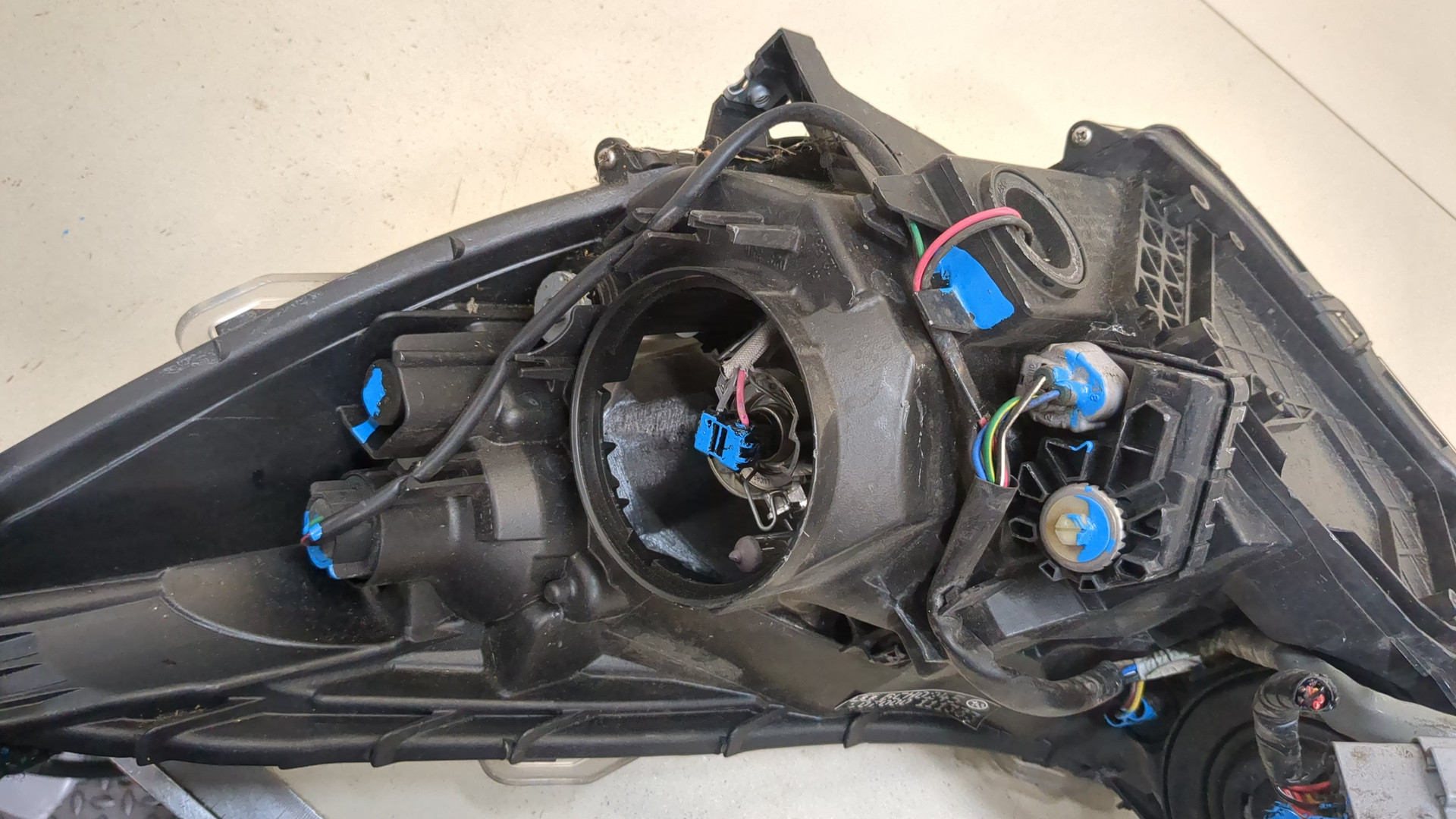 Фара правая