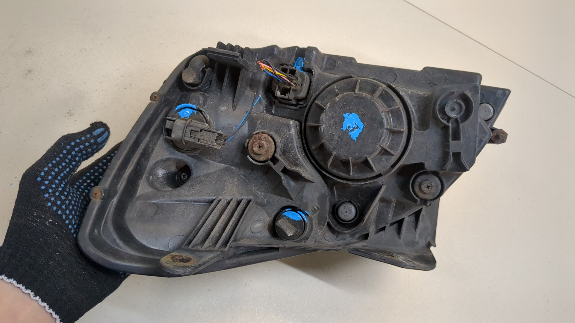 Фара правая