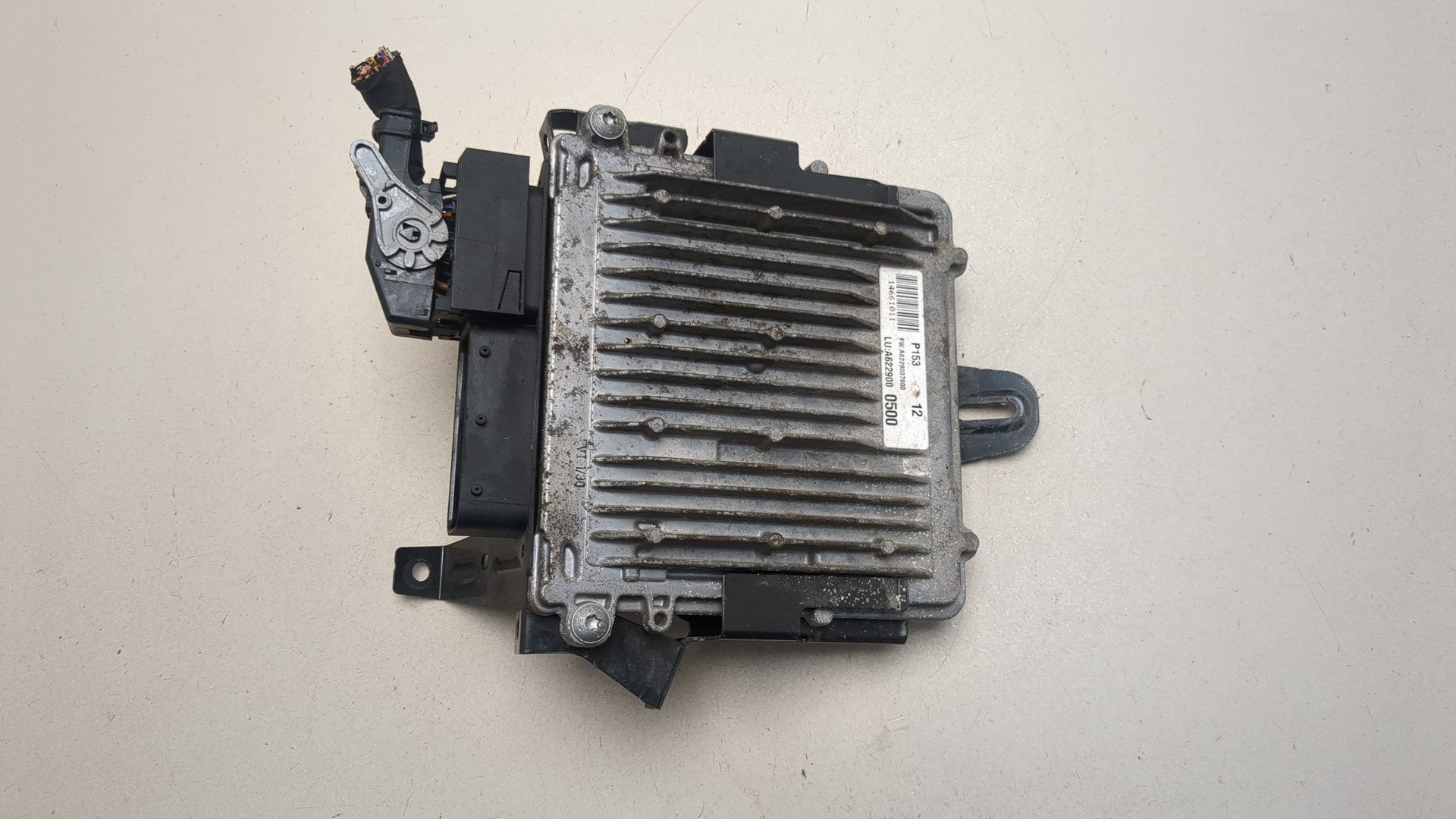 Блок управления двигателем