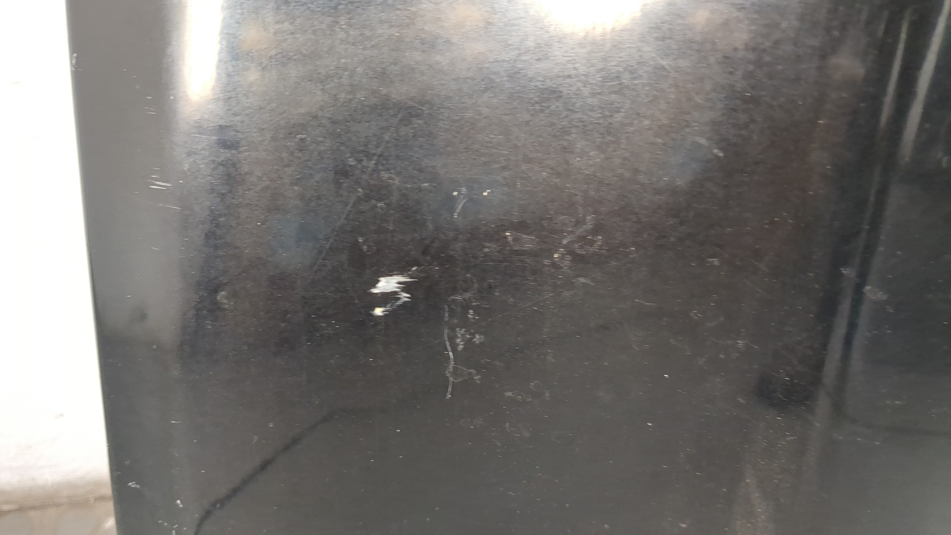 Крыло переднее правое