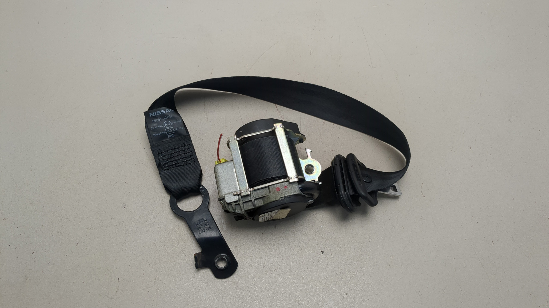 Ремень безопасности