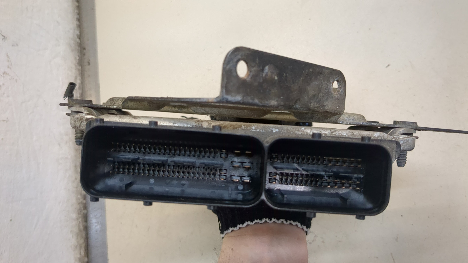 Блок управления двигателем