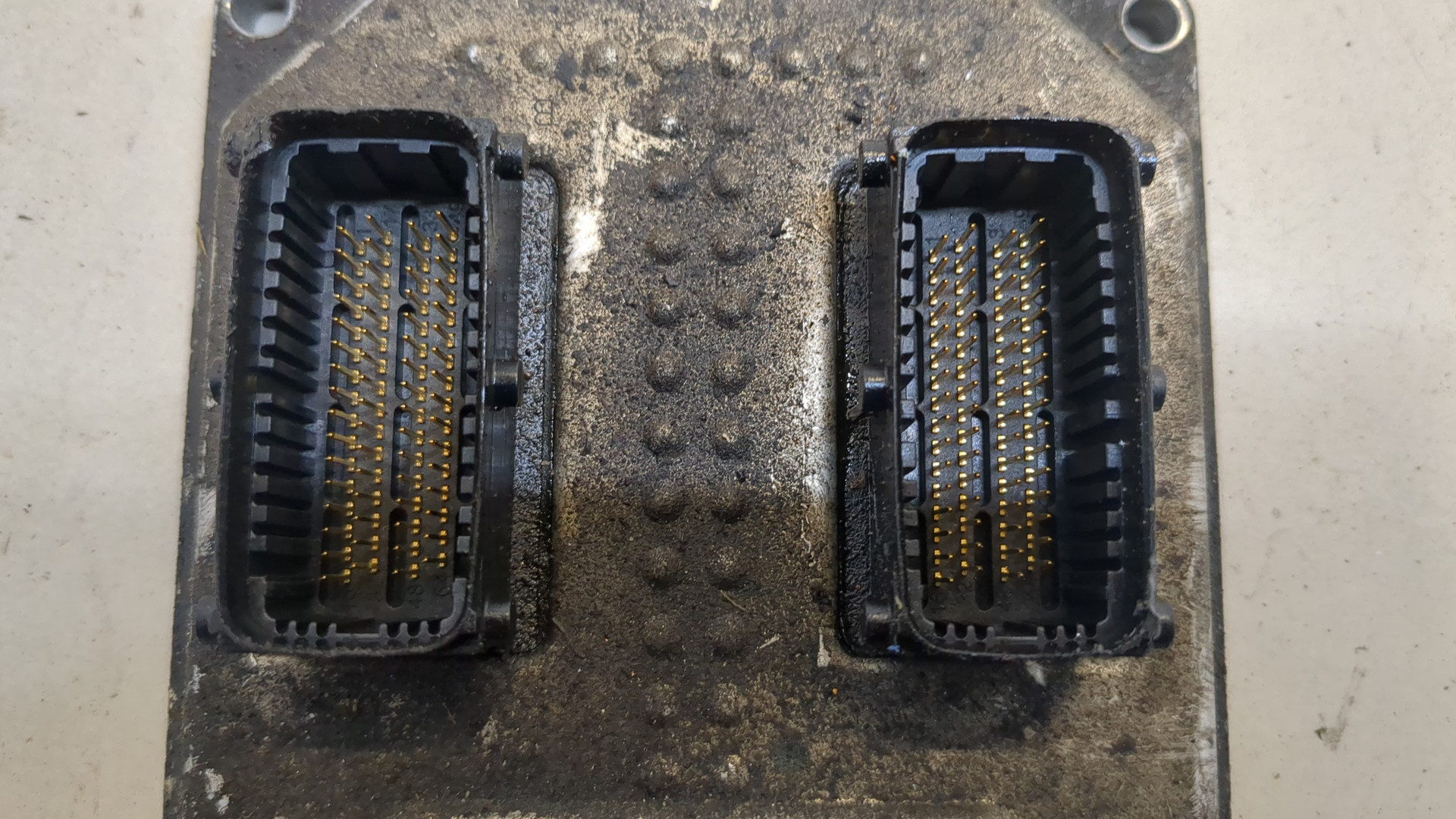 Блок управления двигателем