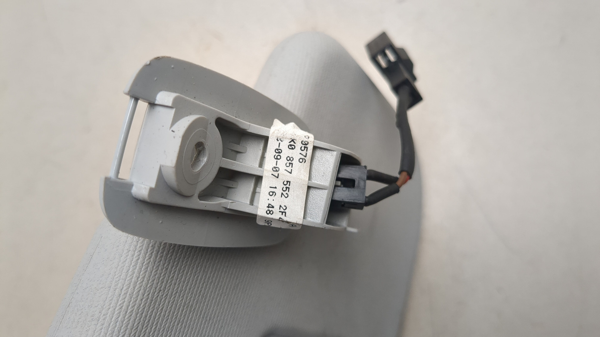 Козырек солнцезащитный