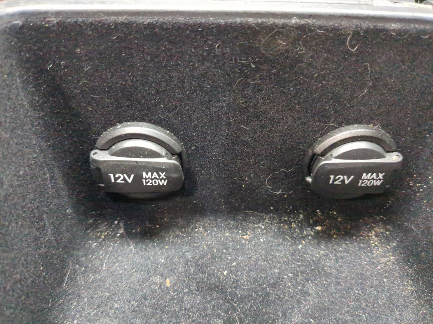 Подлокотник