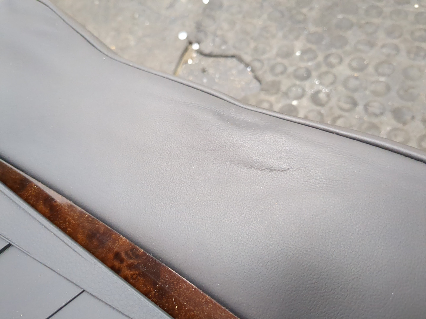 Подлокотник