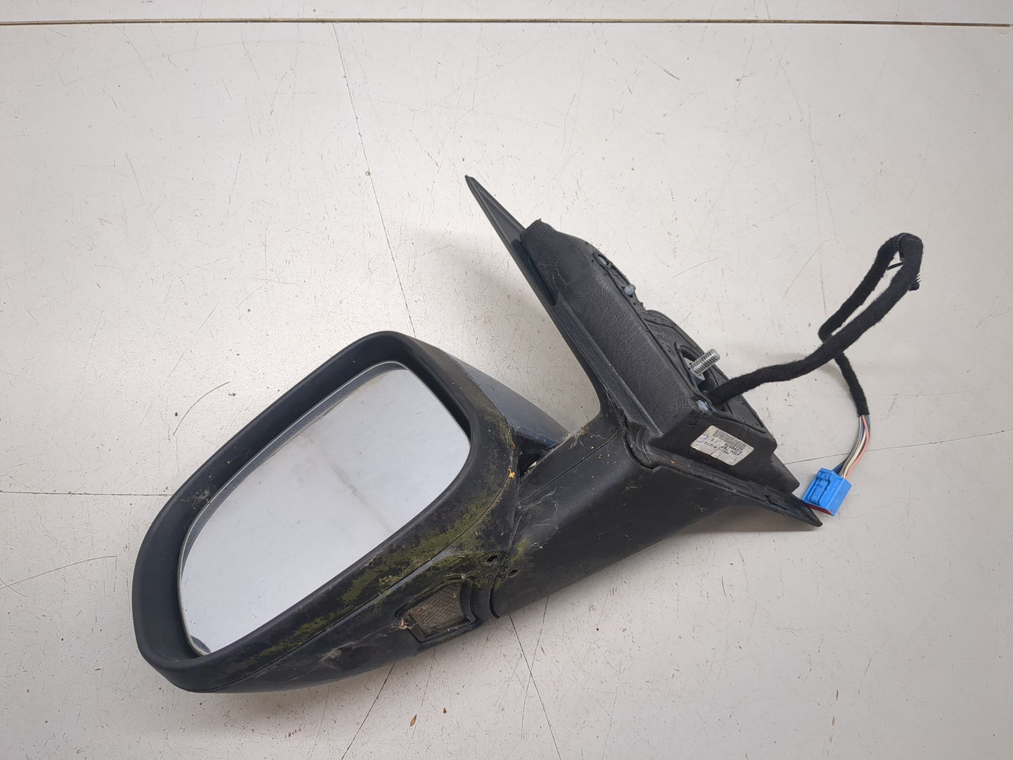 Зеркало левое электрическое