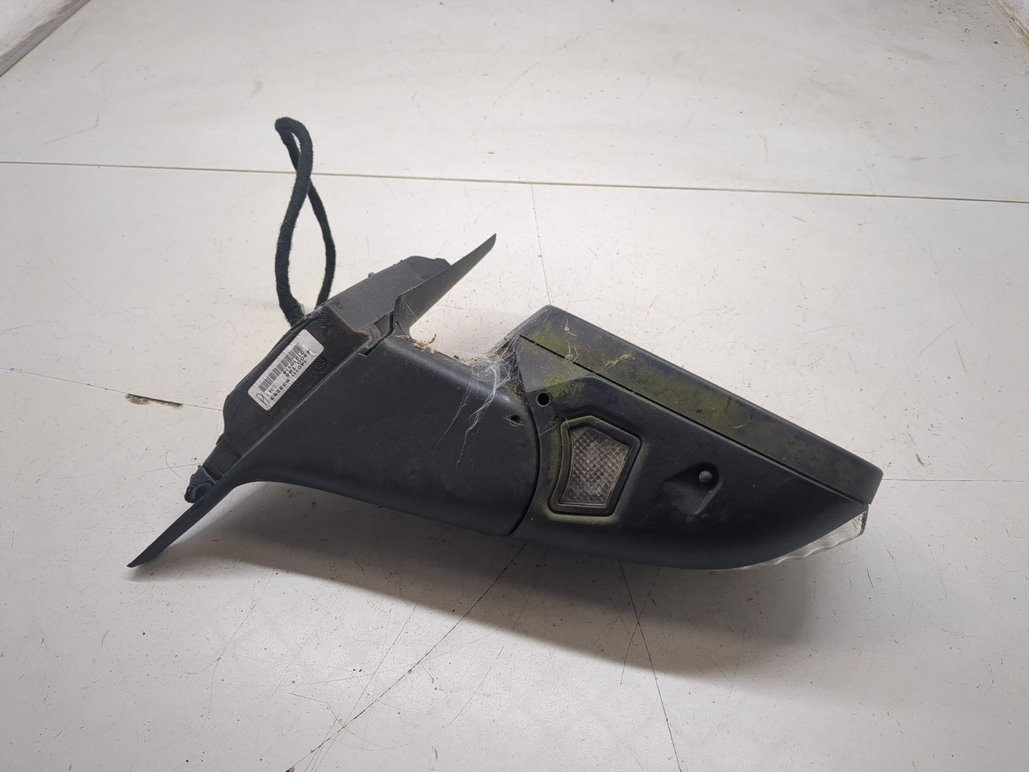 Зеркало правое электрическое