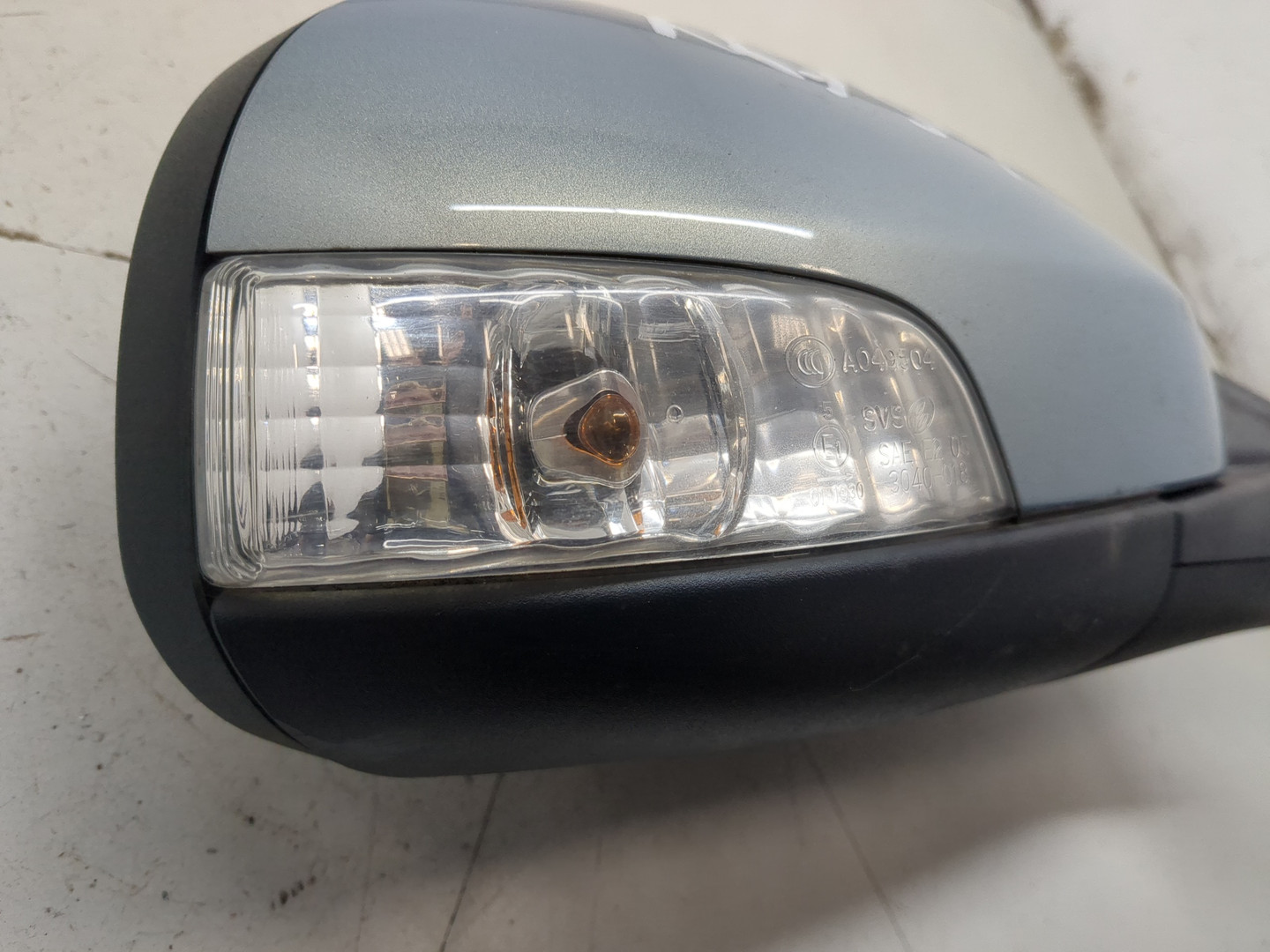 Зеркало правое электрическое