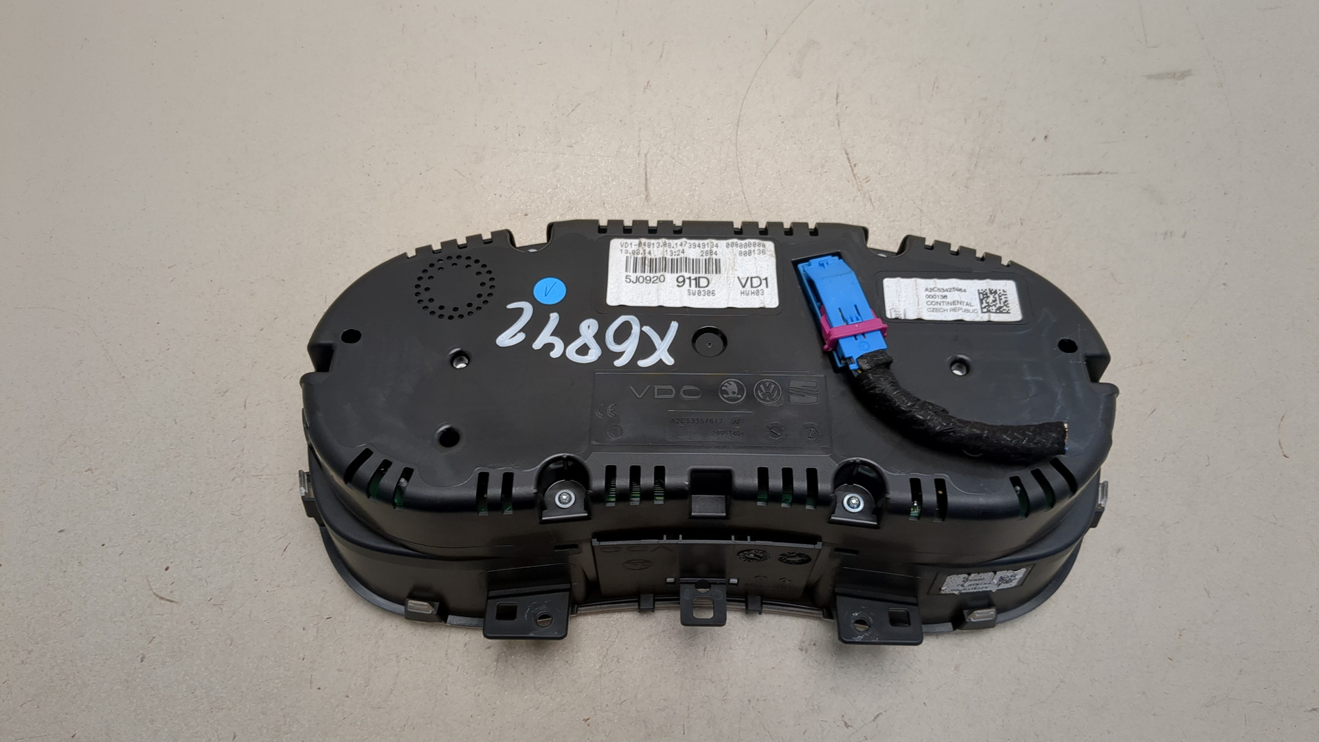 Панель приборов