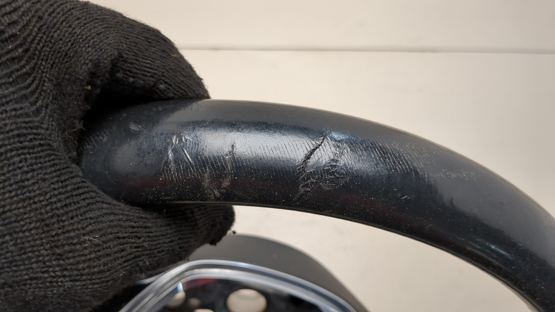 Рулевое колесо (руль)