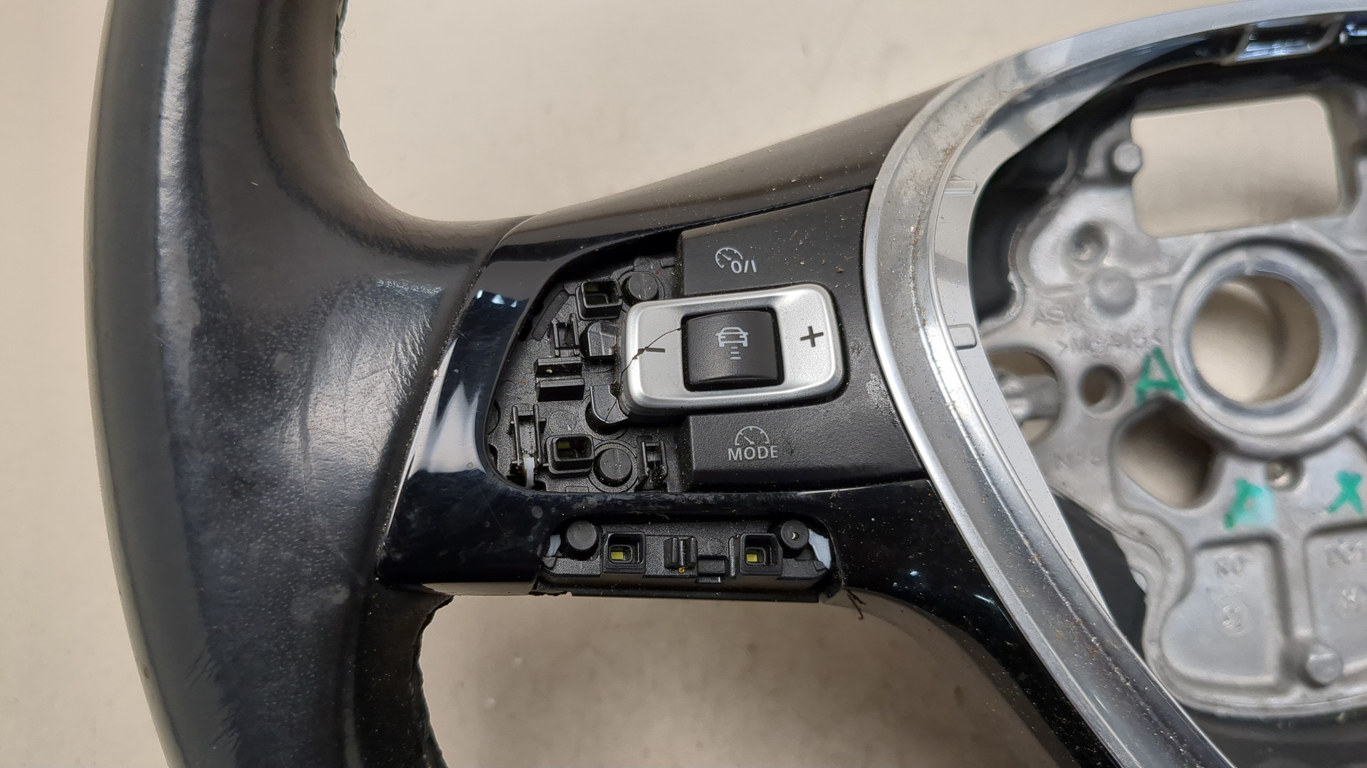 Рулевое колесо (руль)