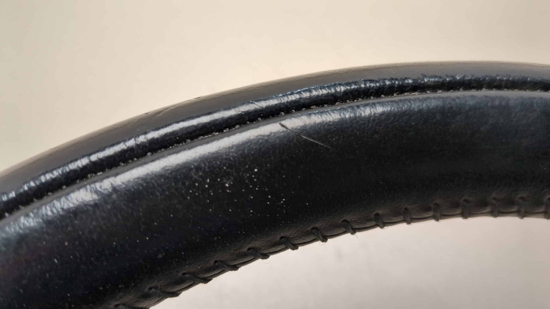 Рулевое колесо (руль)